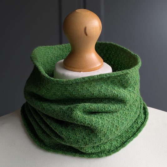 Knitted Merino Lambswool Cowl Green