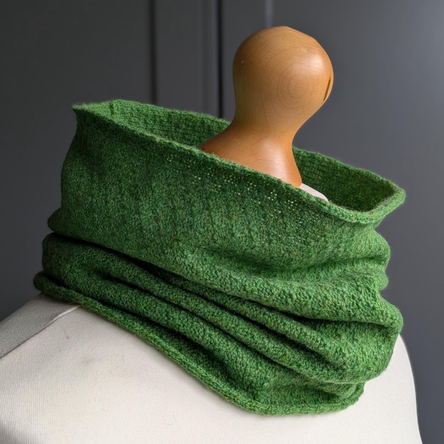 Knitted Merino Lambswool Cowl Green