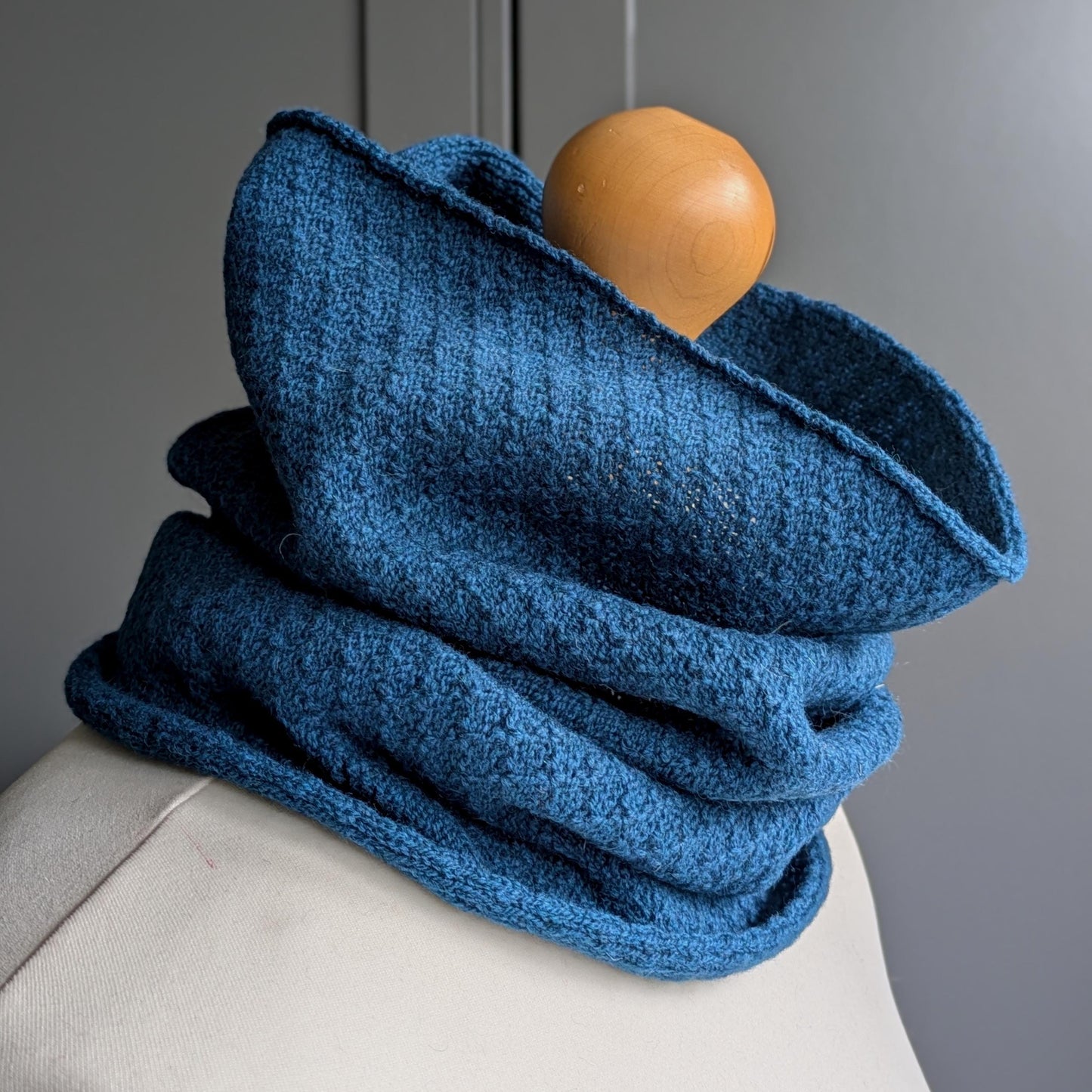 Knitted Merino Lambswool Cowl Diesel Blue