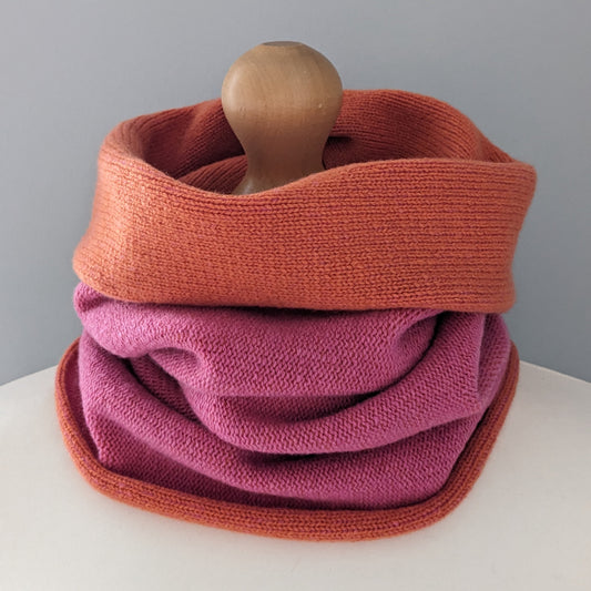 Reversible merino wool snood orange and bubblegum pink