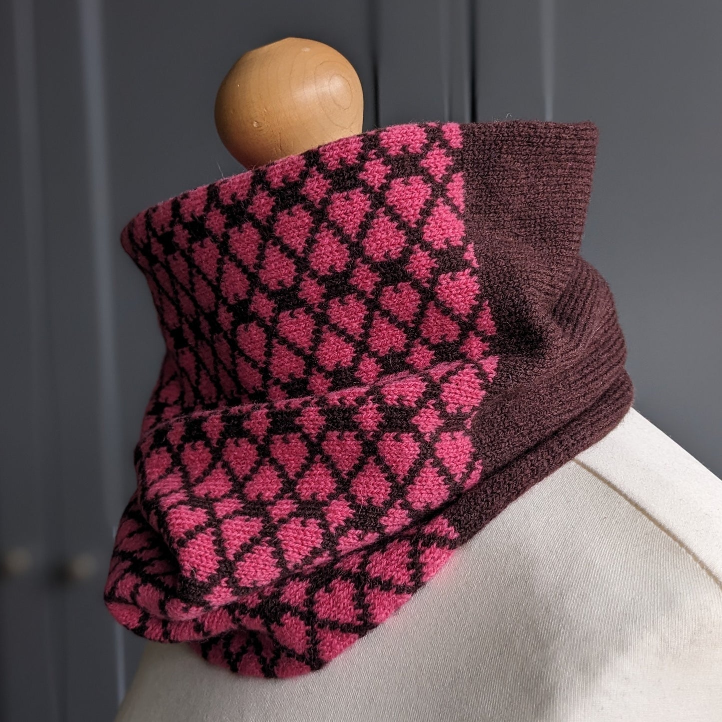 Lambswool knitted Fair Isle cowl in heart design - pink and brown